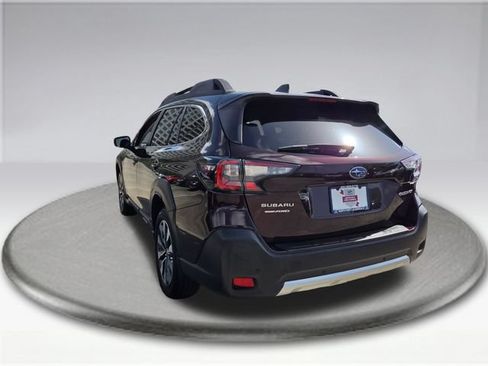 Certified 2025 Subaru Outback Limited AWD/4WD image 17