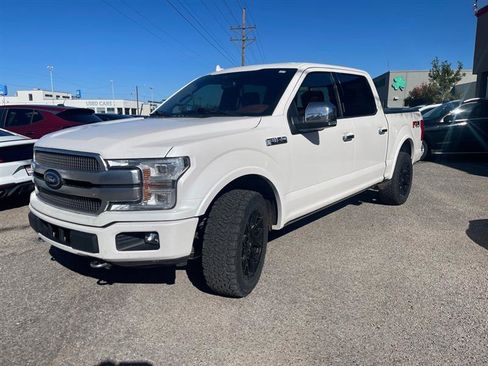 Used 2019 Ford F150 Platinum w/ Max Trailer Tow Package image 6