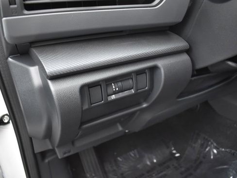 New 2026 Subaru Crosstrek 2.5i Limited image 9