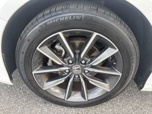 Used 2022 Honda Accord EX-L image 25