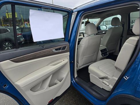 New 2026 Volkswagen Atlas SEL AWD/4WD image 34