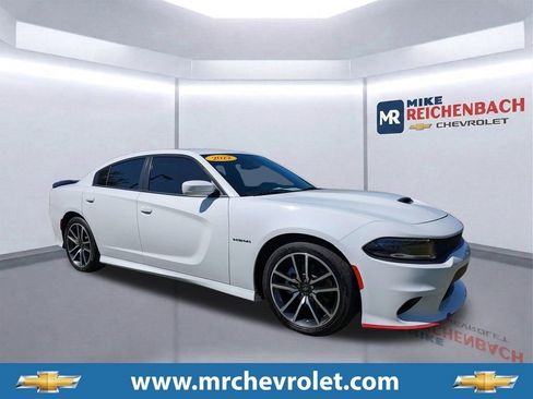 Used 2022 Dodge Charger R/T w/ Plus Group RWD image 1