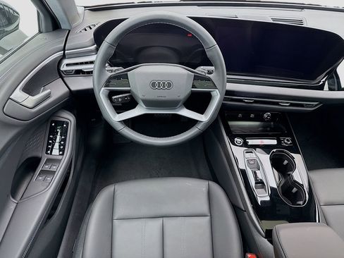 Used 2025 Audi A5 2.0T Premium w/ Convenience Package image 10