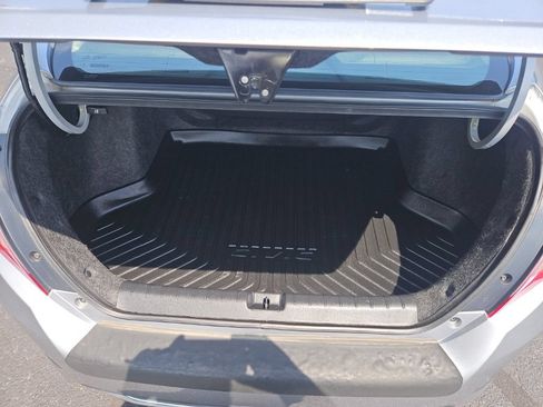Used 2019 Honda Civic LX image 7