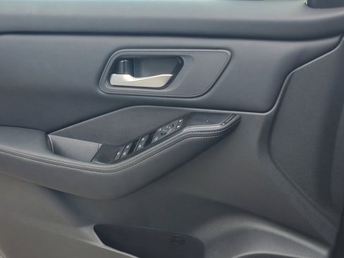 New 2026 Nissan Rogue SV image 14