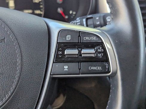 Used 2020 Kia Sorento EX image 28