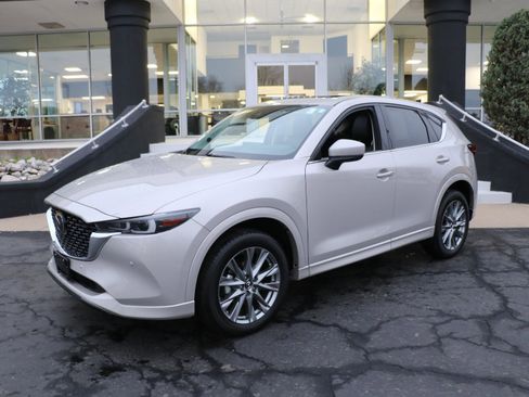 Certified 2025 MAZDA CX-5 AWD 2.5 S w/ Premium Plus Pkg image 1