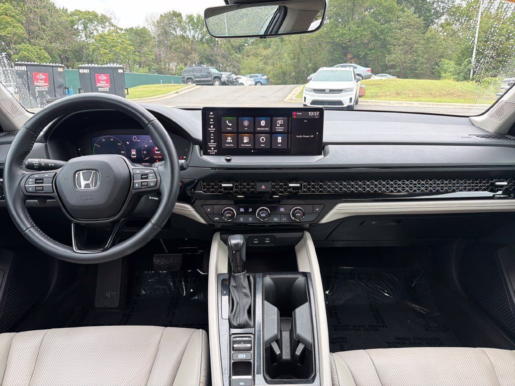 Used 2023 Honda Accord EX-L image 14