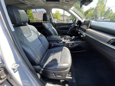Used 2022 Kia Telluride SX w/ SX Prestige Package AWD/4WD image 32