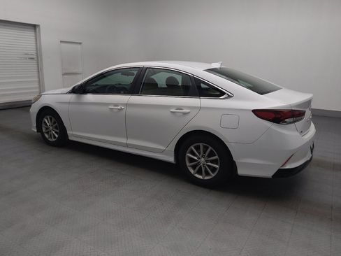 Used 2019 Hyundai Sonata SE w/ Cargo Package FWD image 3