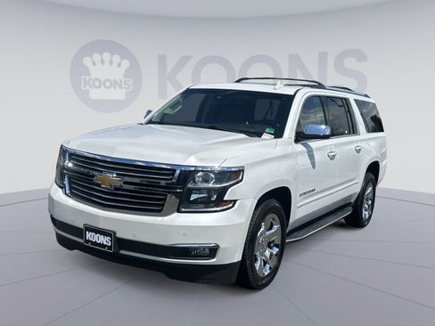 Used 2017 Chevrolet Suburban Premier AWD/4WD image 5