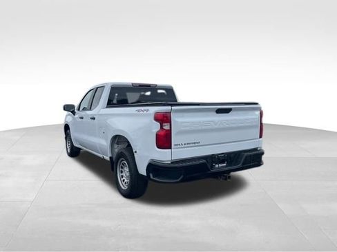 Used 2019 Chevrolet Silverado 1500 W/T w/ WT Convenience Package image 3