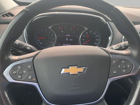 Used 2021 Chevrolet Traverse LT w/ LPO, Floor Liner Package AWD/4WD image 9