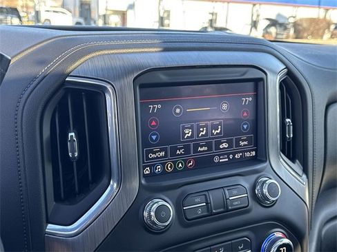 Used 2023 GMC Sierra 2500 Denali w/ Denali Ultimate Package image 21