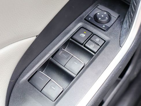Used 2024 Toyota RAV4 XLE Premium FWD image 20