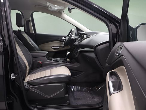 Used 2019 Ford Escape SEL AWD/4WD image 17
