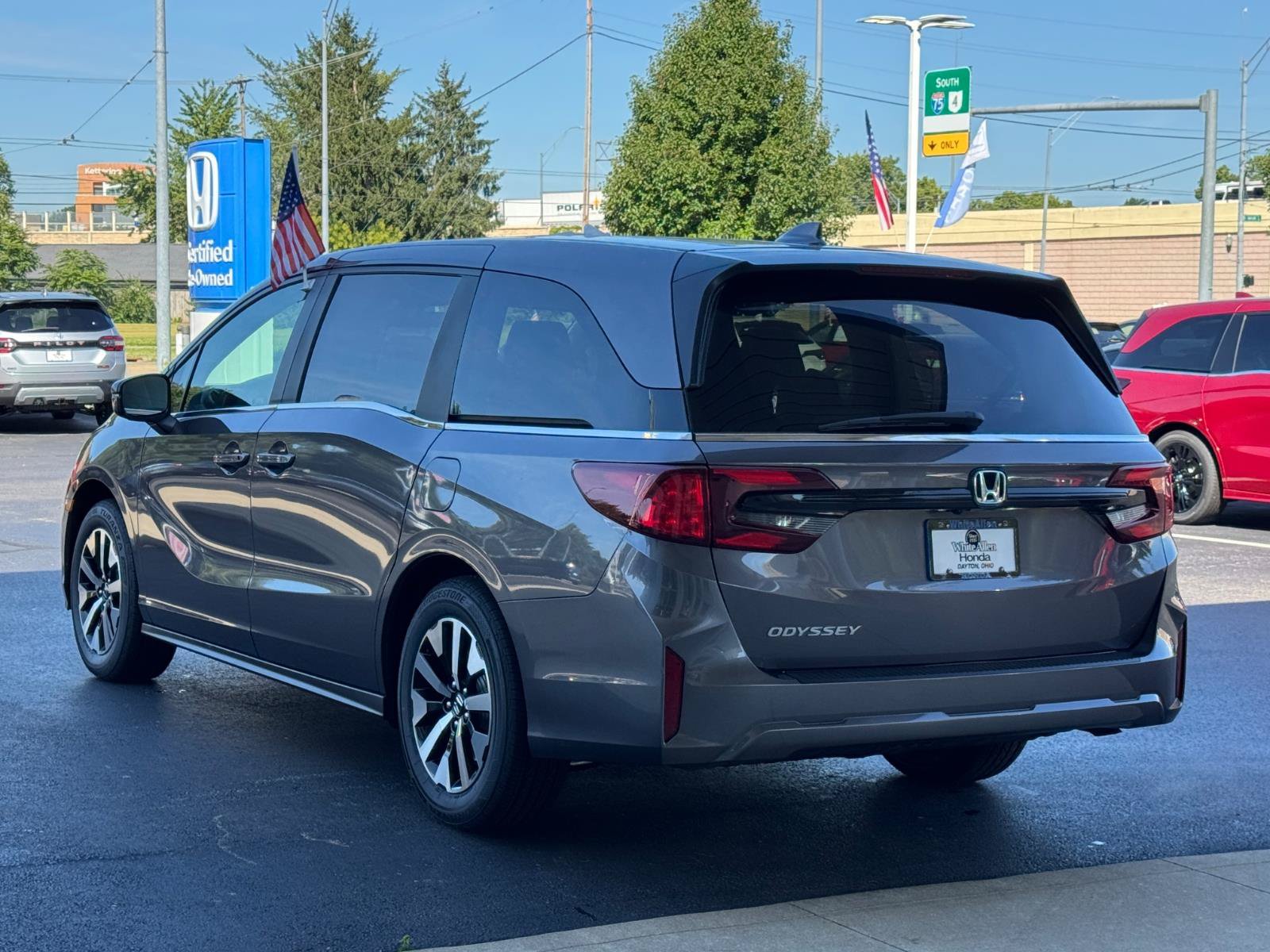 New 2027 Honda Odyssey EX-L image 9