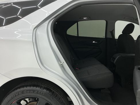 Used 2019 Chevrolet Equinox LT FWD image 21