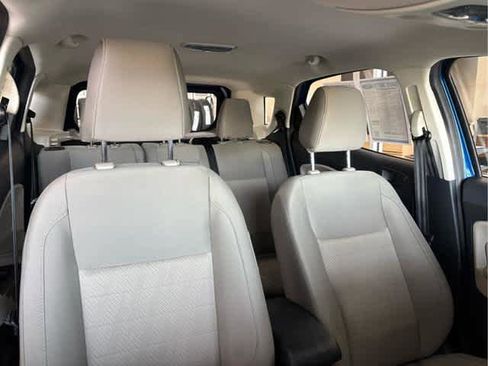 Used 2022 Ford EcoSport S image 35