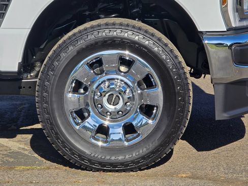 New 2026 Ford F350 Lariat w/ Chrome Package AWD/4WD image 29