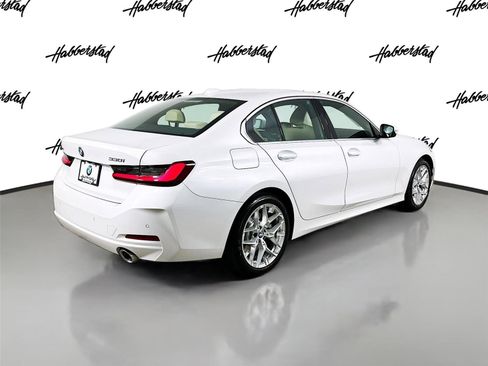 Certified 2025 BMW 330i xDrive Sedan w/ Convenience Package image 5