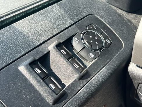Used 2020 Ford F150 Lariat w/ Trailer Tow Package AWD/4WD image 31