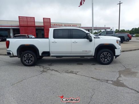 Used 2022 GMC Sierra 2500 AT4 image 3