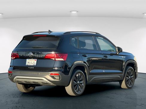 Used 2024 Volkswagen Taos S image 6