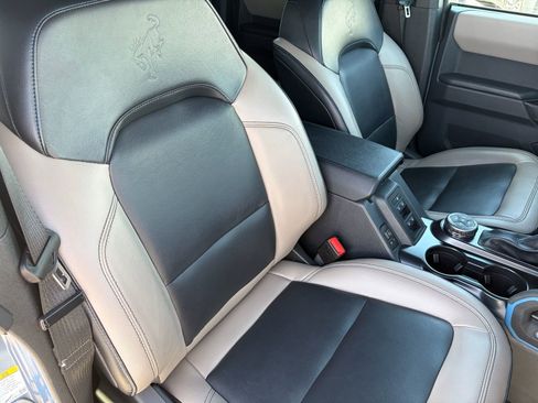Used 2024 Ford Bronco Wildtrak AWD/4WD image 31