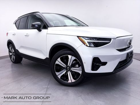 Used 2023 Volvo XC40 Recharge Plus AWD/4WD image 1