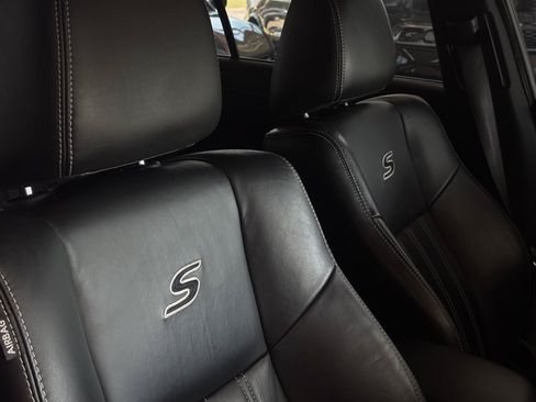 Used 2022 Chrysler 300 S RWD image 34
