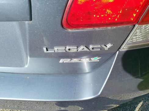 Used 2013 Subaru Legacy 2.5i Premium image 13