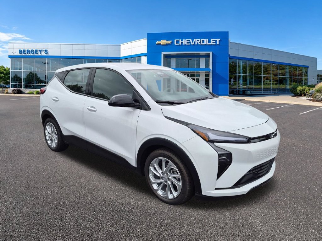 New 2027 Chevrolet Bolt LT FWD image 4