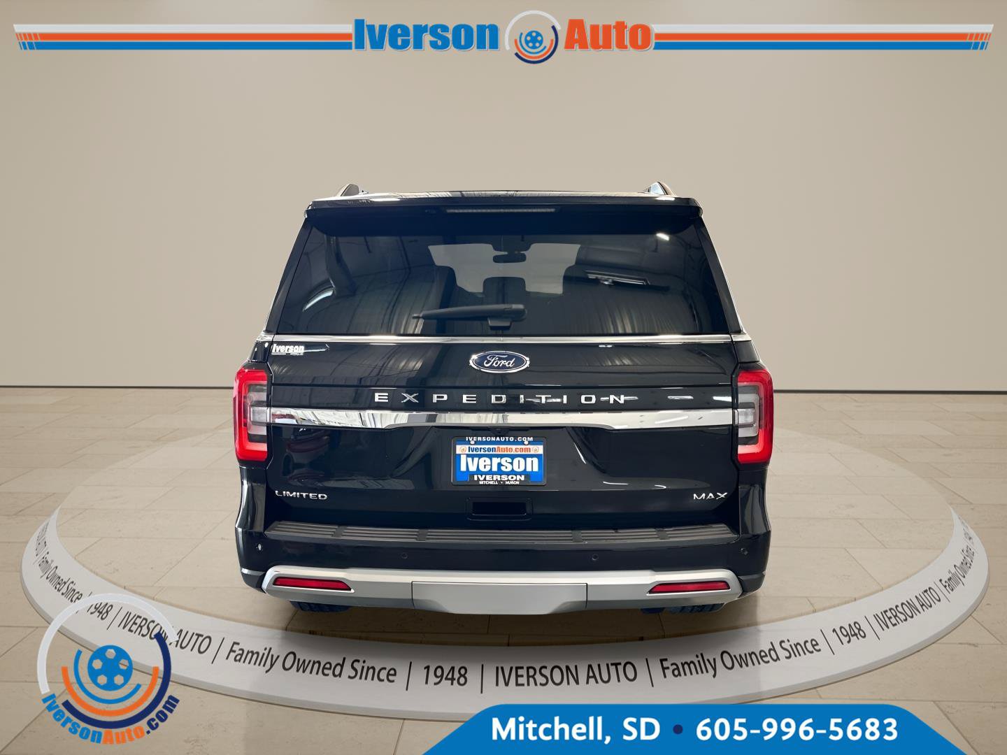 Used 2024 Ford Expedition Max Limited AWD/4WD image 8