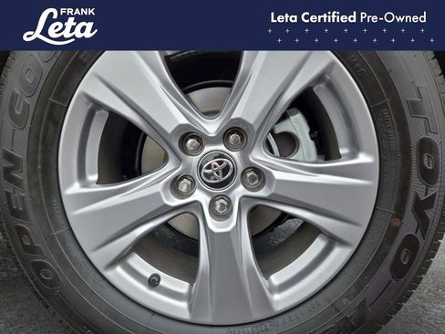 Used 2025 Toyota RAV4 XLE image 22