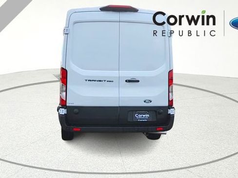 New 2026 Ford Transit 250 148 Medium Roof w/ Load Area Protection Package RWD image 6