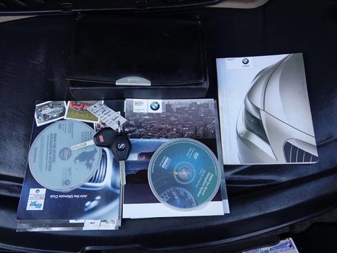 Used 2005 BMW 645Ci Coupe image 8