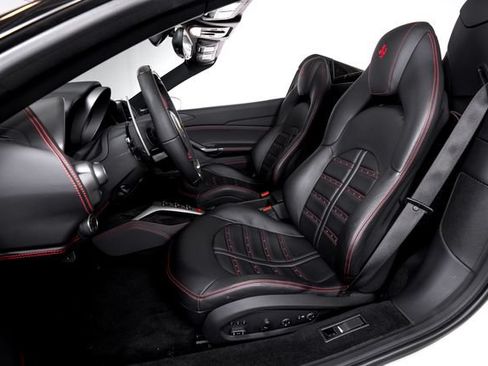 Certified 2017 Ferrari 488 Spider RWD image 4