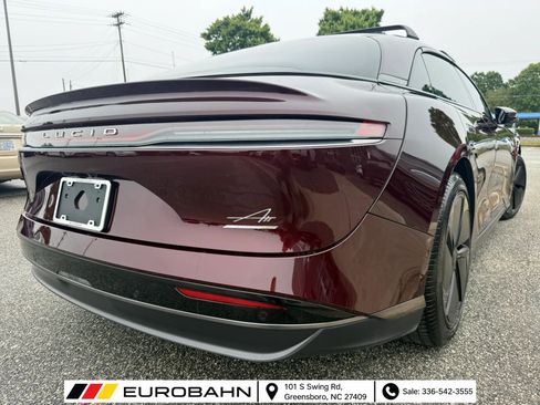 Used 2024 Lucid Air Touring AWD/4WD image 4