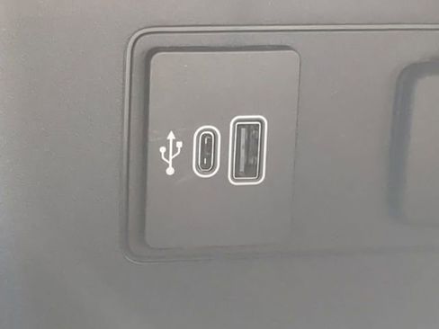 New 2026 Ford Explorer ST-Line w/ ST-Line Street Pack image 22