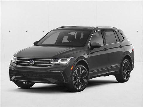 Used 2024 Volkswagen Tiguan S FWD image 1