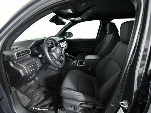 Used 2024 Toyota Tacoma SR5 image 5