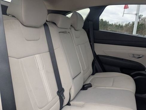 Used 2025 Hyundai Tucson SEL FWD image 30