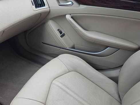 Used 2009 Cadillac CTS 3.6 w/ Wood Trim Package RWD image 15