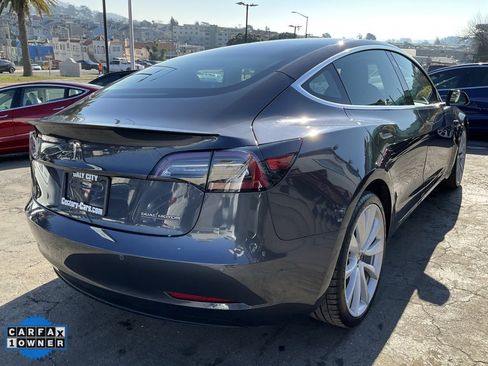 Used 2018 Tesla Model 3 Performance image 78