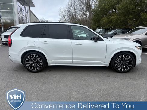 New 2026 Volvo XC90 T8 Ultra w/ Lounge Package AWD/4WD image 9