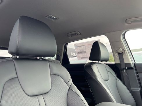 Used 2026 Kia Sorento EX image 15