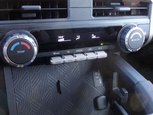 Used 2024 Toyota Tacoma SR image 22