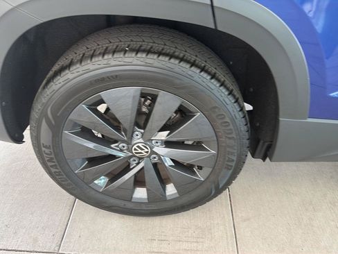 Certified 2023 Volkswagen Taos S FWD image 11