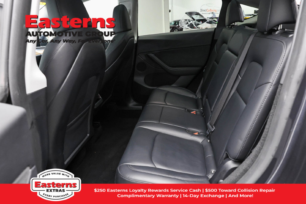 Used 2024 Tesla Model Y Long Range AWD/4WD image 17